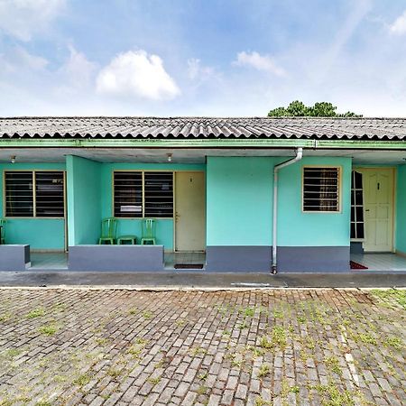 Spot On 90003 Villa Tawang Cianjur Kültér fotó