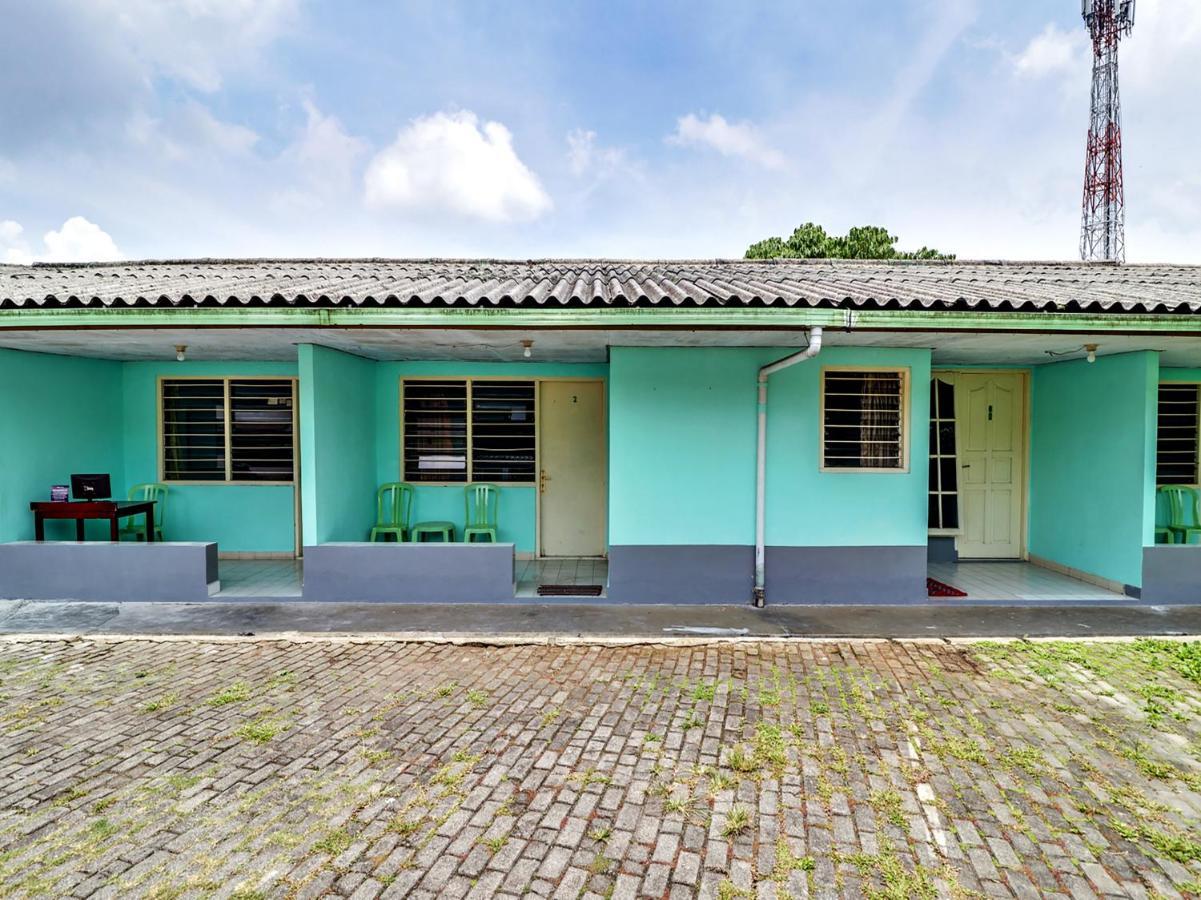 Spot On 90003 Villa Tawang Cianjur Kültér fotó