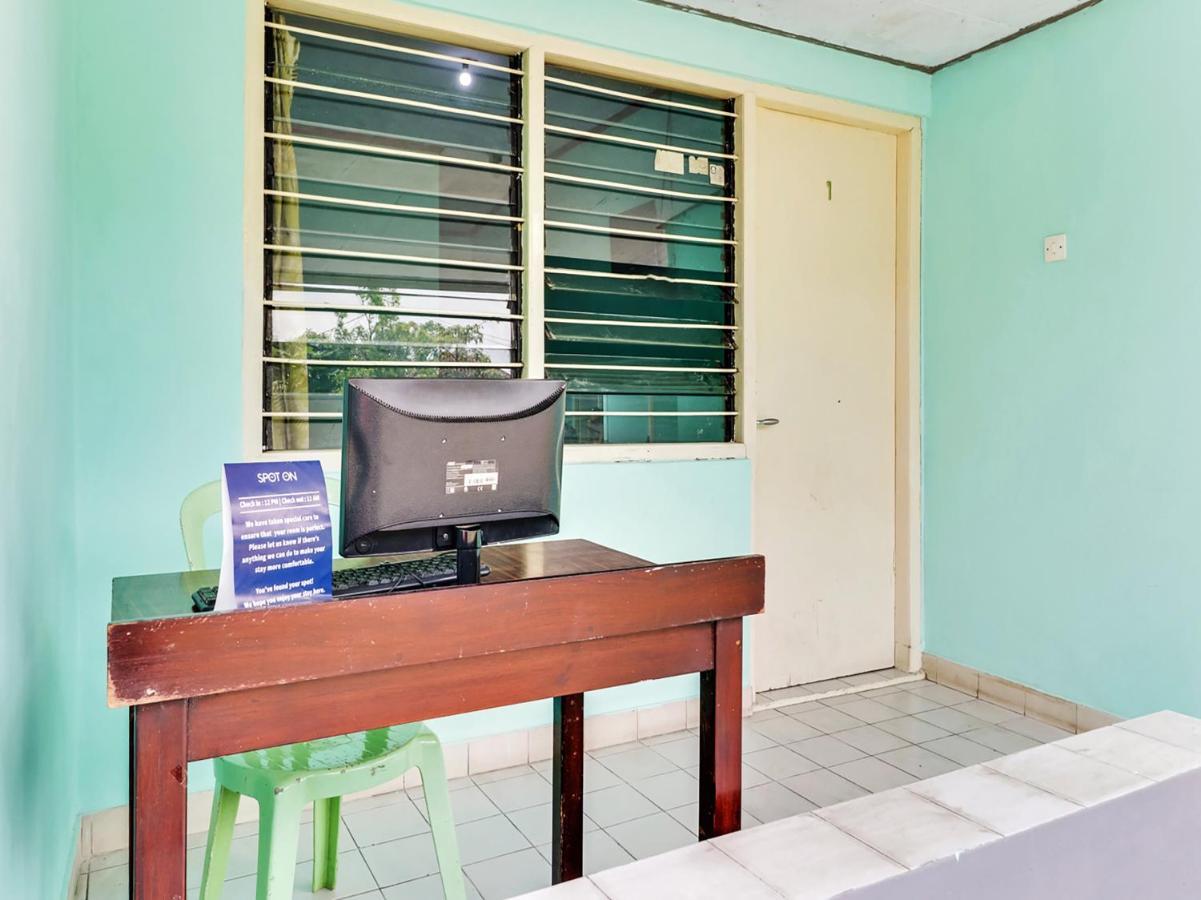 Spot On 90003 Villa Tawang Cianjur Kültér fotó