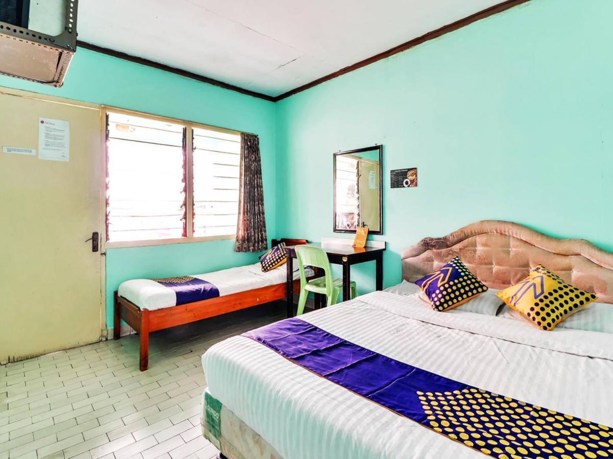 Spot On 90003 Villa Tawang Cianjur Kültér fotó